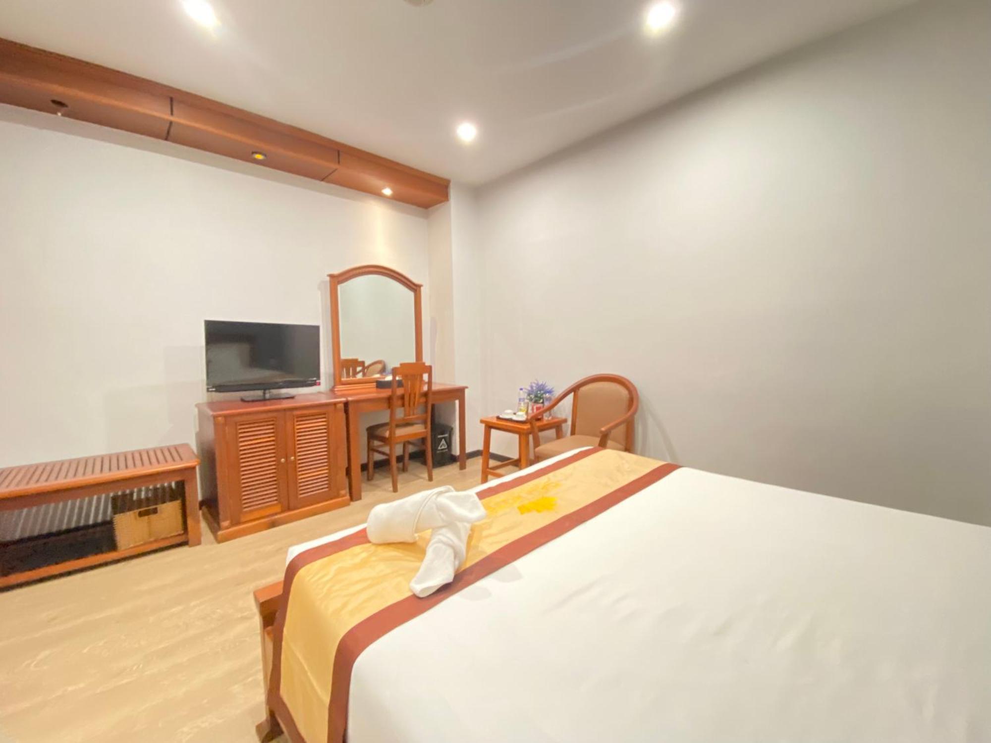 Cali Hotel Quy Nhon Exterior foto